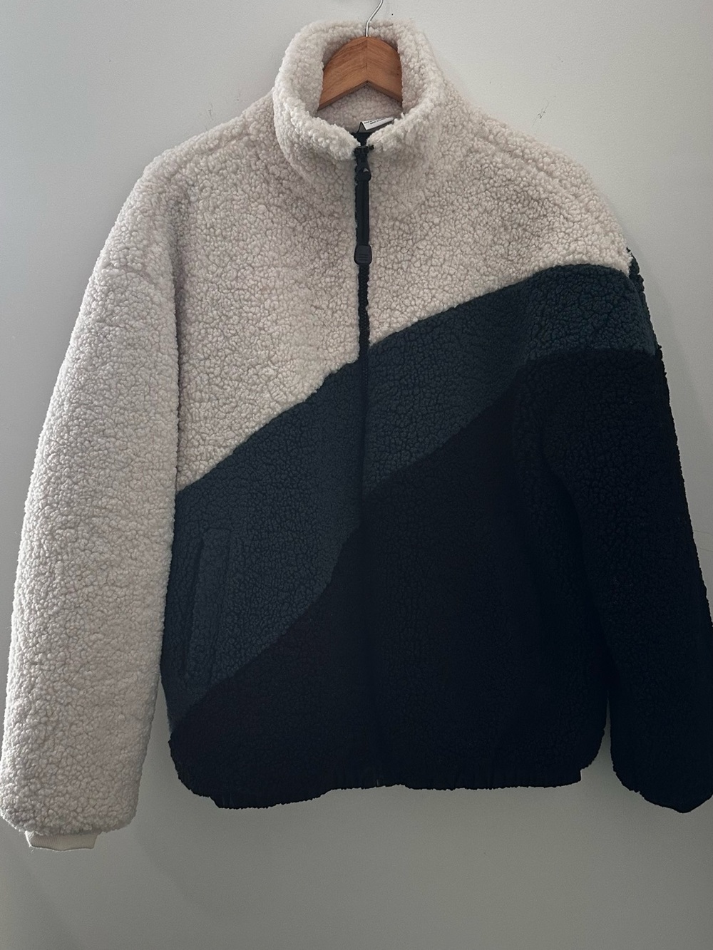zara | sherpa jacket